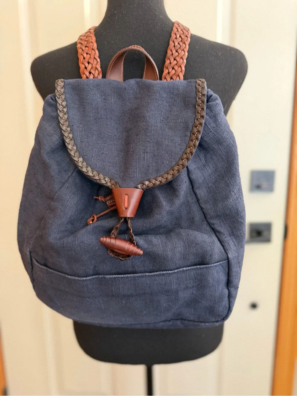 Vintage Banana Republic made in Italy blue texture canvas & leather rucksack